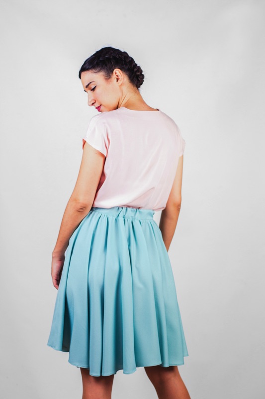 0003 SKIRT SUNFLOWER LIGHT CREPE AMAPOLA BLOUSE garbellfotoGrafia MR Colette Web 47 Resized 1
